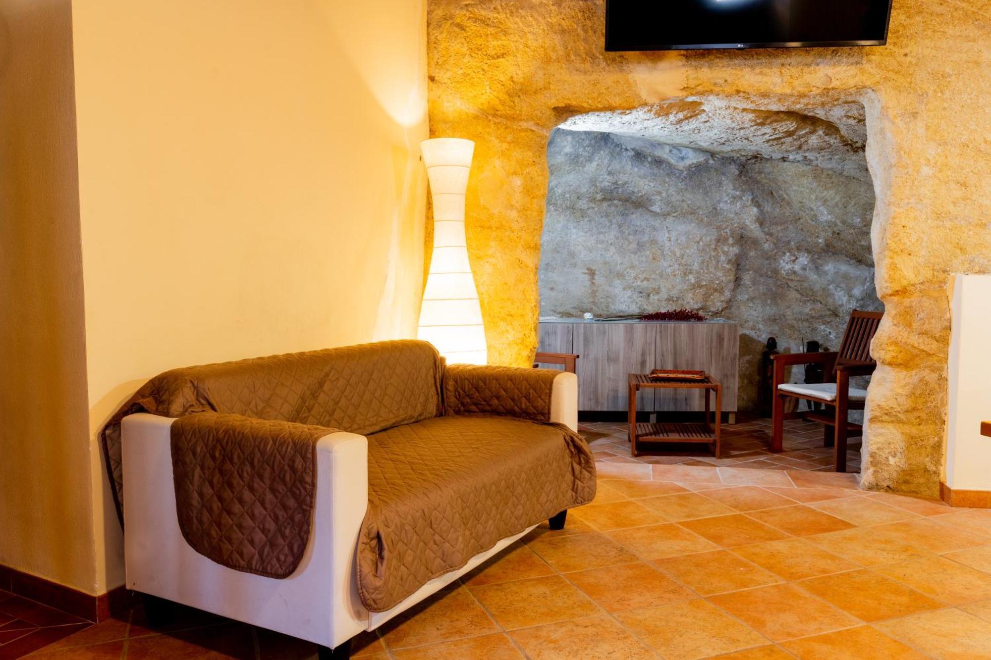 Villa Domus Teja à Agira Extérieur photo