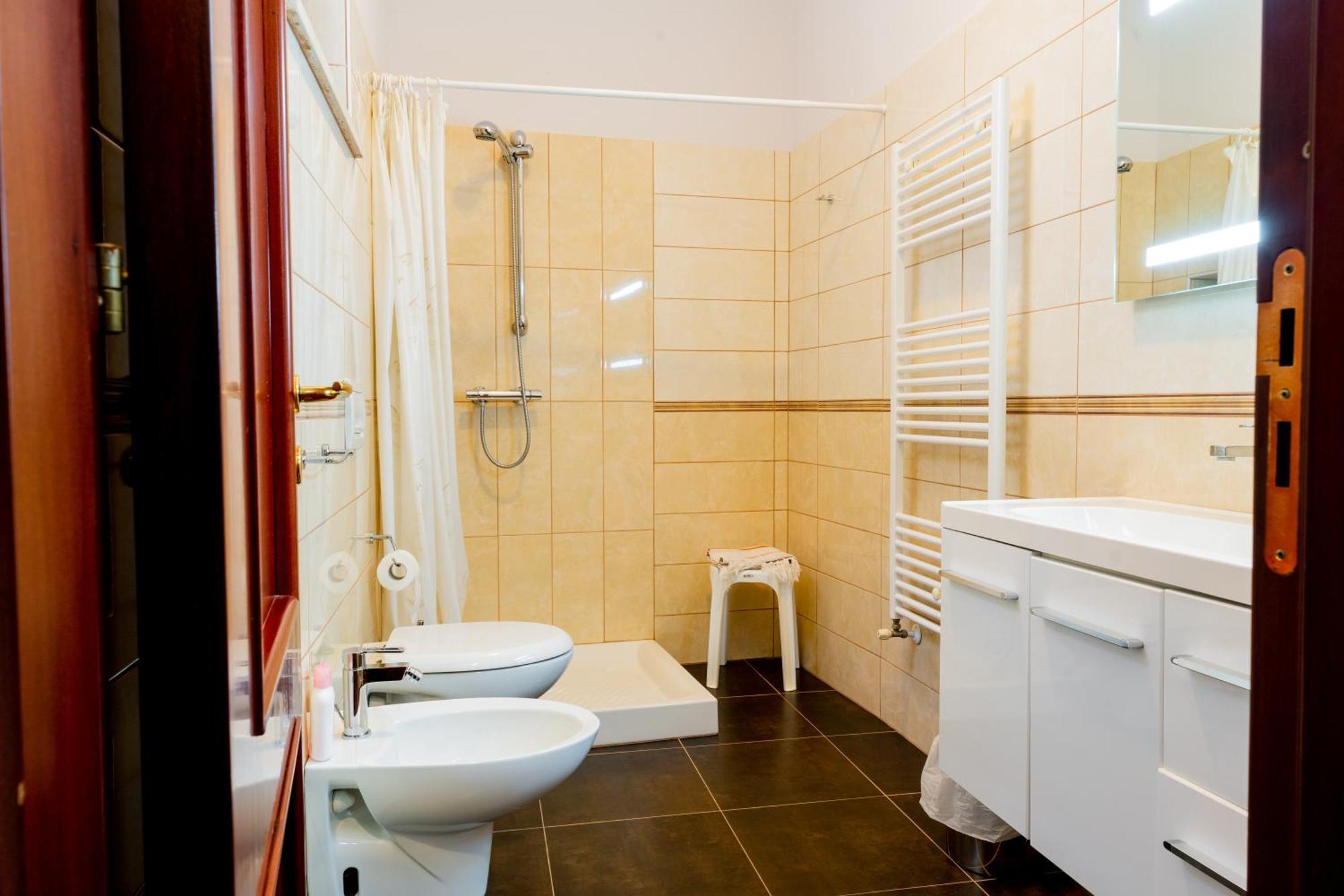 Villa Domus Teja à Agira Extérieur photo